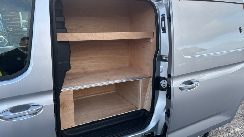 Ford Transit Connect 240 L2 Diesel 2.0 EcoBlue 122ps Limited Van Auto